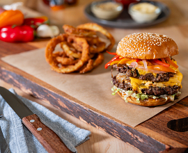 Smashburgers with Onion